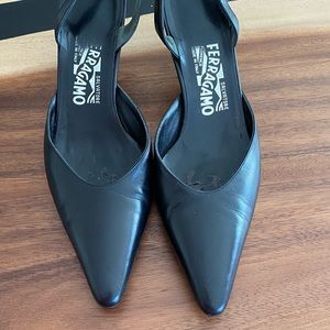 Salvatore Ferragamo shoes in very good contrition size 7 1/2